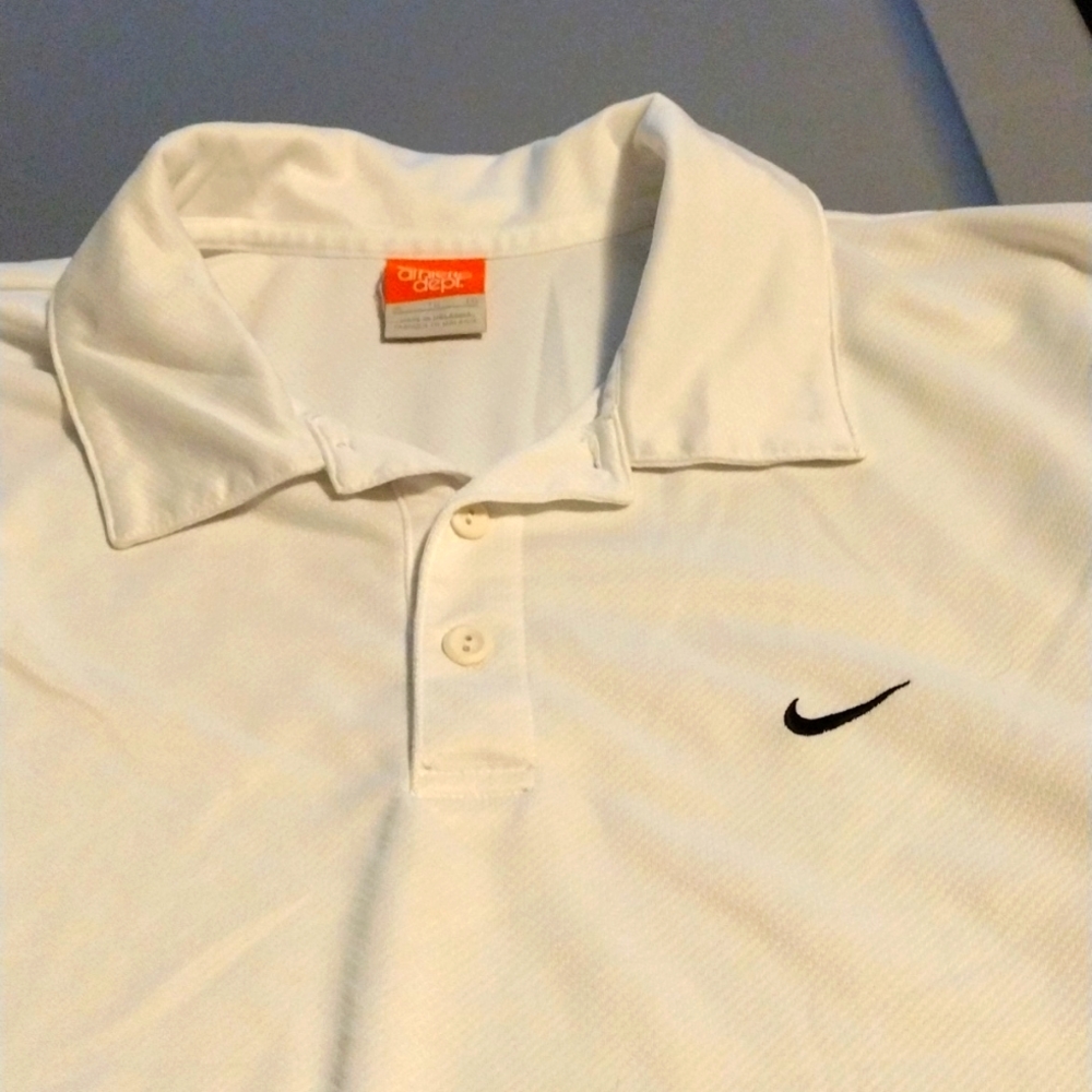 *3/$20 Bundle Deal Closet Cleanout Sale* Vintage Nike Polo Golf Shirt XL
